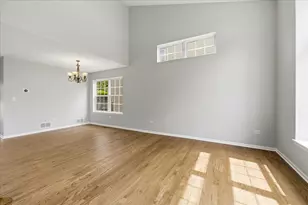 2657 Wydown Ln, Aurora, IL 60502 - Photo 10