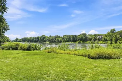 1627 Riverside Avenue, Saint Charles, IL 60174 - Photo 44