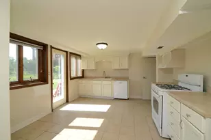 1627 Riverside Ave, Saint Charles, IL 60174 - Photo 32