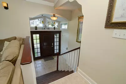 1627 Riverside Avenue, Saint Charles, IL 60174 - Photo 4
