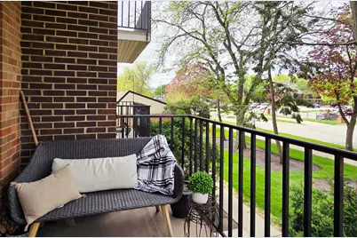 1217 S Old Wilke Road #201, Arlington Heights, IL 60005 - Photo 8