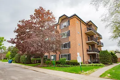 1217 S Old Wilke Road #201, Arlington Heights, IL 60005 - Photo 2