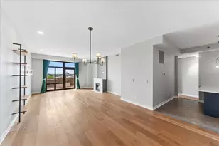 3140 N Sheffield Ave, Chicago, IL 60657 - Photo 2