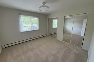 9S220 Lake Dr, Willowbrook, IL 60527 - Photo 12