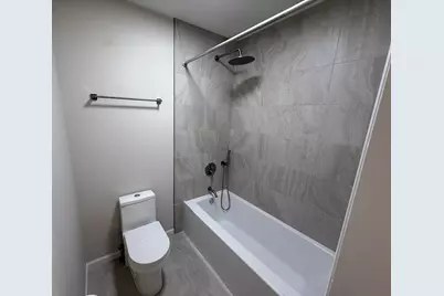 9S220 Lake Drive #16A-102, Willowbrook, IL 60527 - Photo 10
