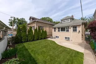 6325 W Huntington St, Chicago, IL 60646 - Photo 16
