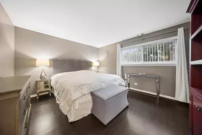550 Vine Avenue #104, Highland Park, IL 60035 - Photo 8