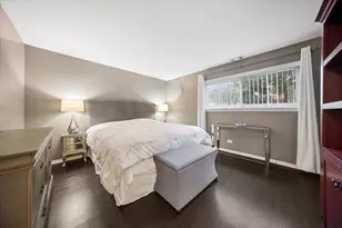 550 Vine Ave, Highland Park, IL 60035 - Photo 8