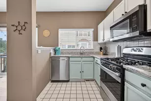 1105 Village Center Pkwy, Aurora, IL 60506 - Photo 14