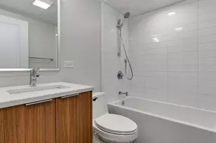1241 N Dearborn St, Chicago, IL 60610 - Photo 14
