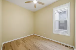 1249 W 73rd Pl, Chicago, IL 60636 - Photo 14
