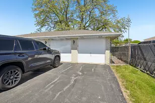 16518 Crescent Ave, Tinley Park, IL 60477 - Photo 28