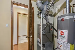16518 Crescent Ave, Tinley Park, IL 60477 - Photo 24