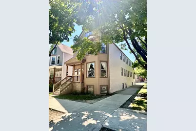 3258 N Ridgeway Avenue, Chicago, IL 60618 - Photo 2
