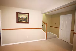 25 Oak Park Rd, Bloomington, IL 61701 - Photo 16