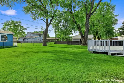 410 Willow Road, Wauconda, IL 60084 - Photo 30
