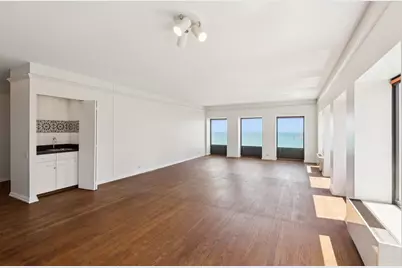 1100 N Lake Shore Drive #15B, Chicago, IL 60611 - Photo 4