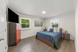648 S Main St, Naperville, IL 60540 - Photo 18