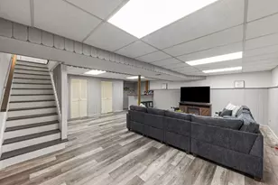 648 S Main St, Naperville, IL 60540 - Photo 24