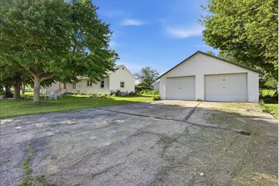 208 4th Street, Anchor, IL 61720 - Photo 28
