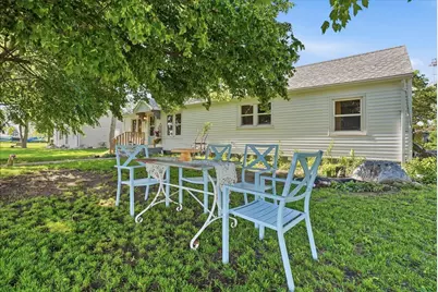 208 4th Street, Anchor, IL 61720 - Photo 2