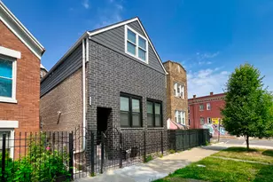 2702 S Homan Ave, Chicago, IL 60623 - Photo 1