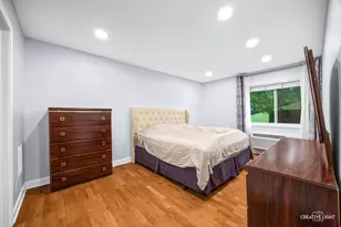 820 N Lakeside Dr, Vernon Hills, IL 60061 - Photo 14