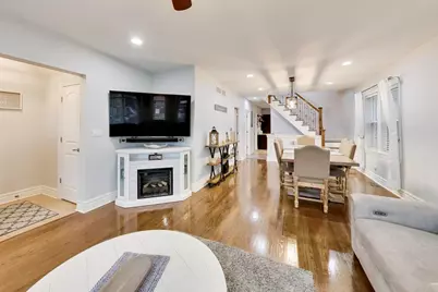 7937 W Elmgrove Drive, Elmwood Park, IL 60707 - Photo 6