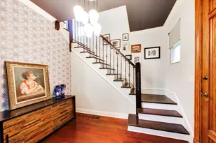 541 N Lombard Ave, Oak Park, IL 60302 - Photo 2