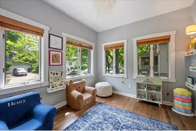219 Catalpa Place, Wilmette, IL 60091 - Photo 12