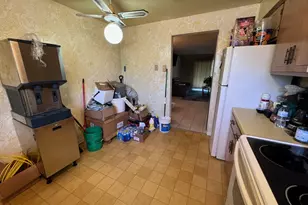9409 Bay Colony Dr, Des Plaines, IL 60016 - Photo 8