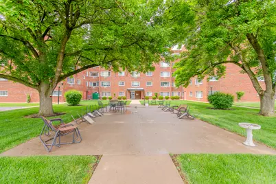 222 Madison Street #210, Joliet, IL 60435 - Photo 4