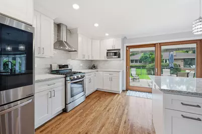 1132 S Fernandez Avenue, Arlington Heights, IL 60005 - Photo 14