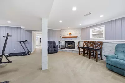 639 N Kaspar Avenue, Arlington Heights, IL 60004 - Photo 18
