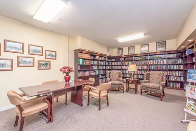 801 N McLean Boulevard #206, Elgin, IL 60123 - Photo 10