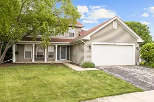 2 Buckboard Ct, Bolingbrook, IL 60490 - Photo 1
