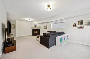 5617 W Lawrence Ave, Chicago, IL 60630 - Photo 28