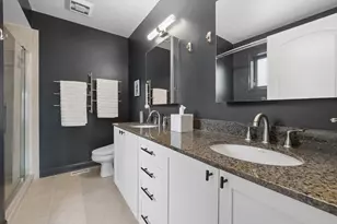 5617 W Lawrence Ave, Chicago, IL 60630 - Photo 24