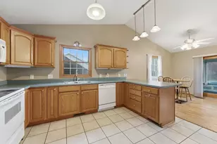 1629 Golfview Ct, Erie, IL 61250 - Photo 14