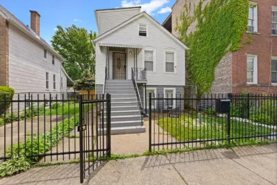 5747 W Superior Street, Chicago, IL 60644 - Photo 1