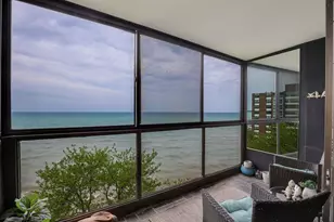 1500 Sheridan Rd, Wilmette, IL 60091 - Photo 2