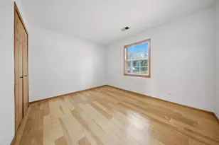 225 Columbia Ct, Schaumburg, IL 60193 - Photo 12