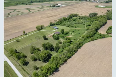 1042 290th Street, Viola, IL 61486 - Photo 1
