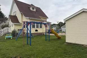 305 S Clinton St, Morrison, IL 61270 - Photo 18