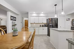 606 Arlington Ln, South Elgin, IL 60177 - Photo 14