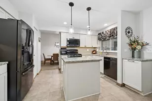 606 Arlington Ln, South Elgin, IL 60177 - Photo 12