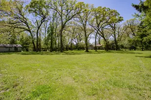 29W625 Hawthorne Ln, West Chicago, IL 60185 - Photo 8