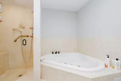29W625 Hawthorne Lane, West Chicago, IL 60185 - Photo 40