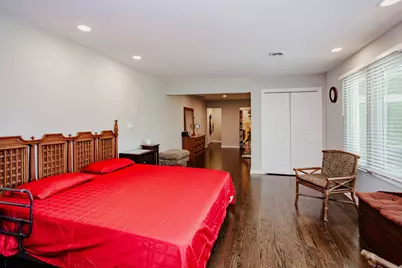 29W625 Hawthorne Lane, West Chicago, IL 60185 - Photo 32
