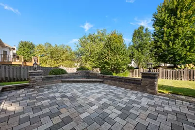 402 Deerfield Drive, Oswego, IL 60543 - Photo 40
